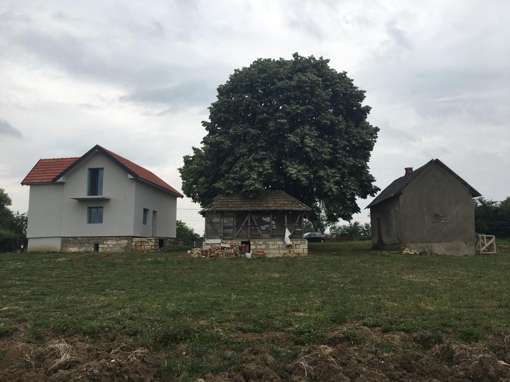 Kuća na prodaju-Beljina-Barajevo